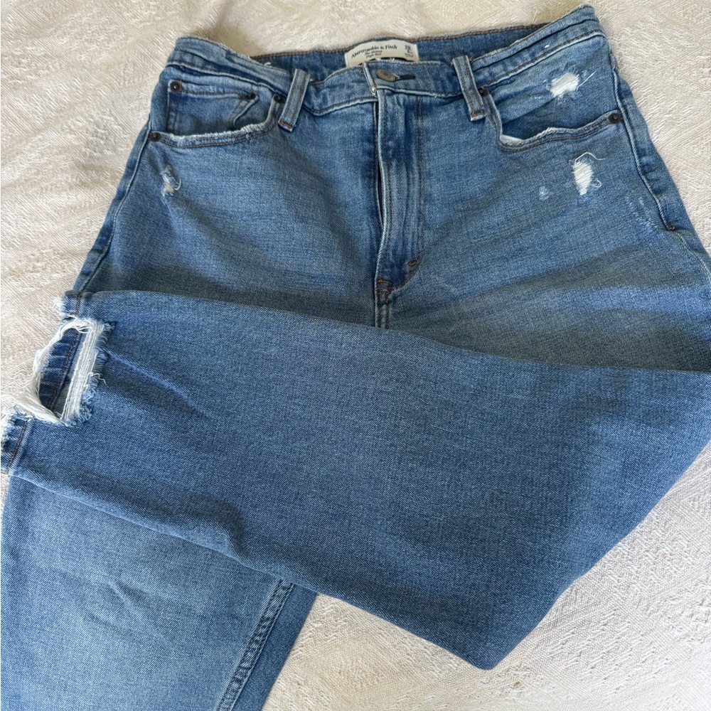 Abercrombie jeans